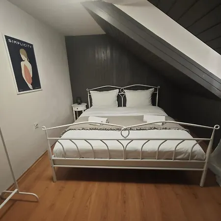 Largo In The Heart Of Diocletian Palace Appartamento *